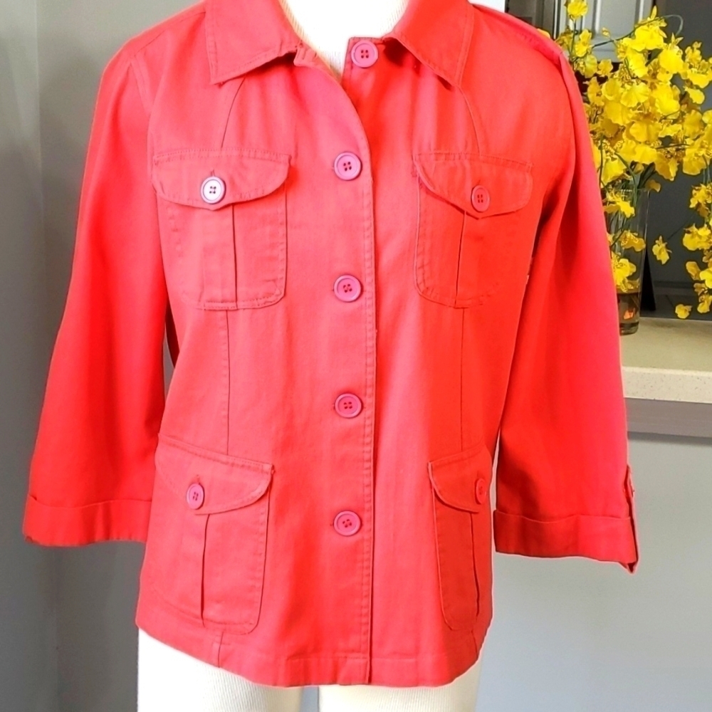 BAY STUDIO, red jacket 3/4 sleeves. Size med. 100% cotton Great for fall…